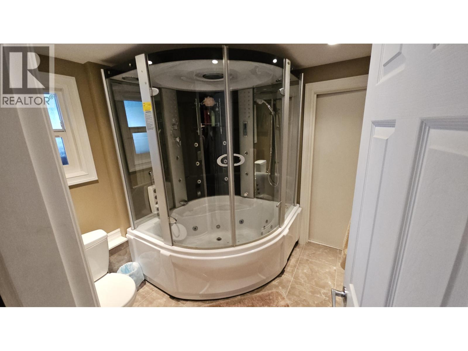 376 Richard Street, Coquitlam, British Columbia  V3K 3Z7 - Photo 13 - R3106311