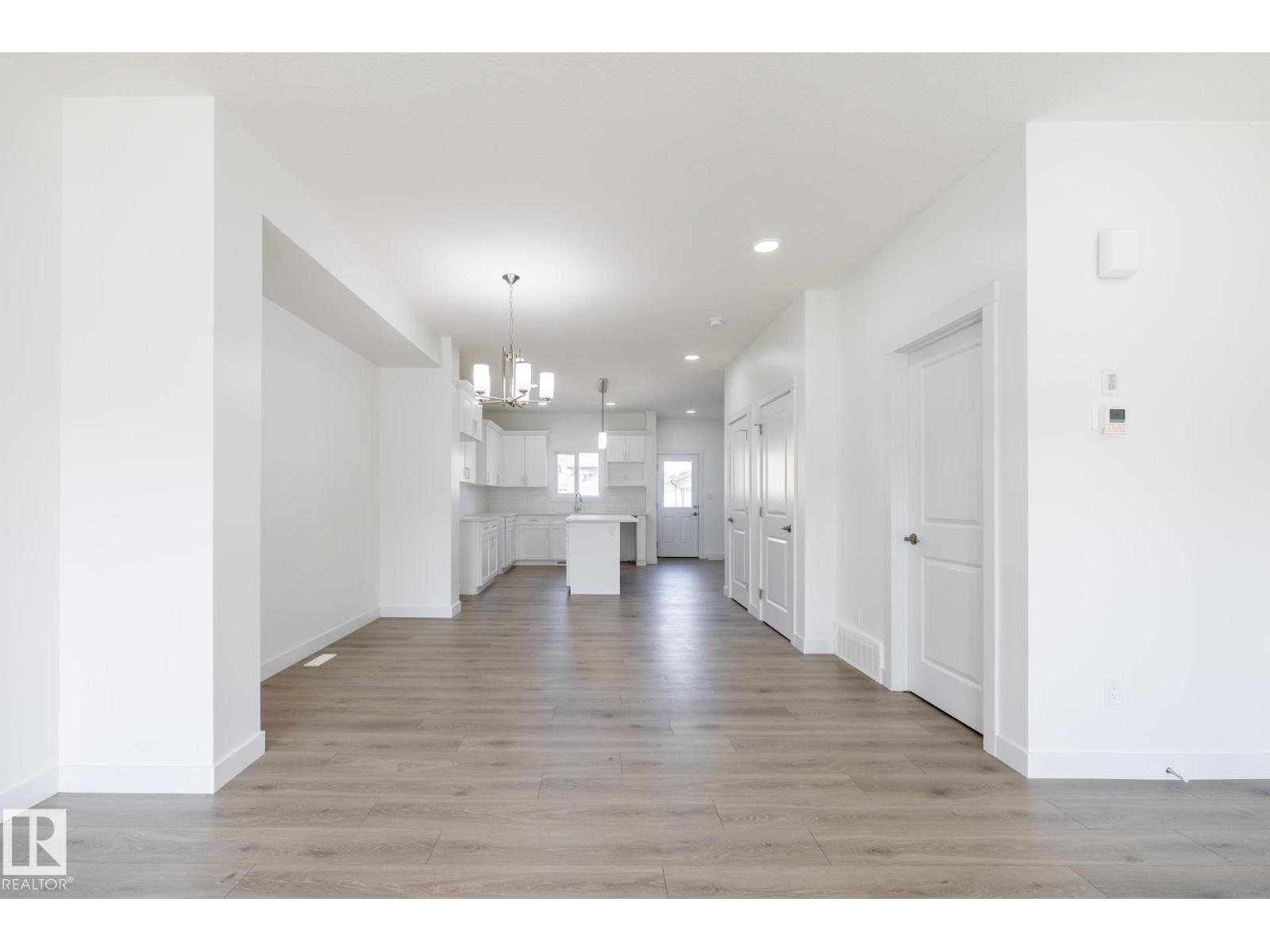 19516 30 Av Nw, Edmonton, Alberta  T6M 1M2 - Photo 10 - E4474307