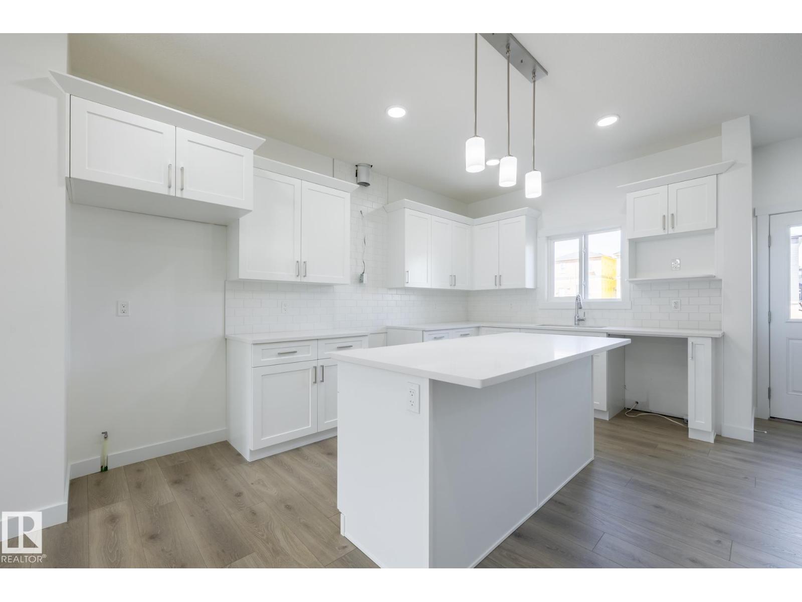 19516 30 Av Nw, Edmonton, Alberta  T6M 1M2 - Photo 12 - E4474307