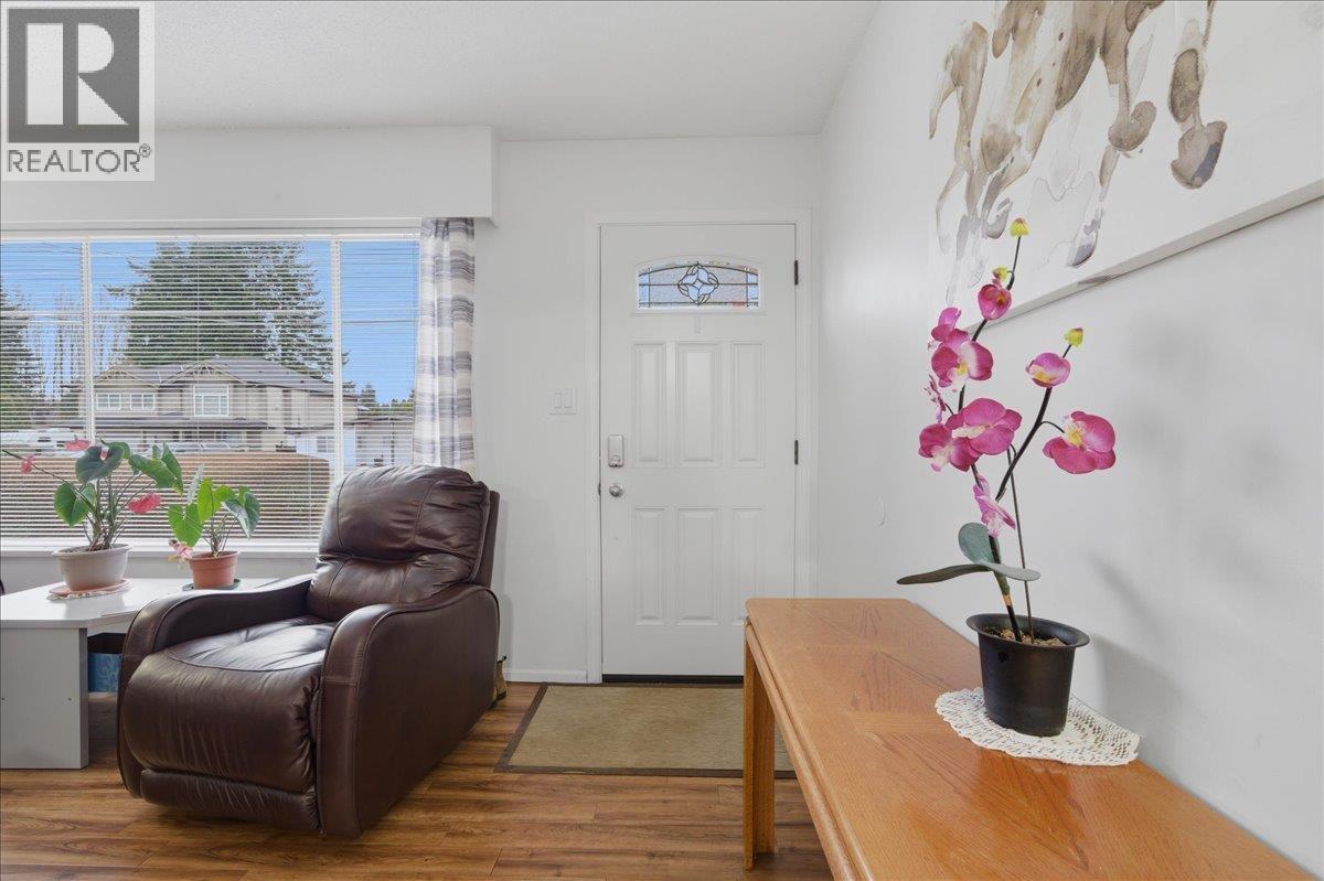 11735 Steeves Street, Maple Ridge, British Columbia  V2X 4X7 - Photo 5 - R3101812