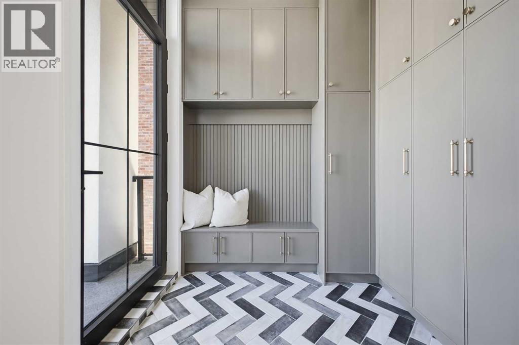 2023 27 Avenue Sw, Calgary, Alberta  T2T 1H6 - Photo 3 - A2296612