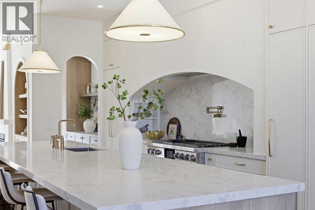 2023 27 Avenue Sw, Calgary, Alberta  T2T 1H6 - Photo 8 - A2296612