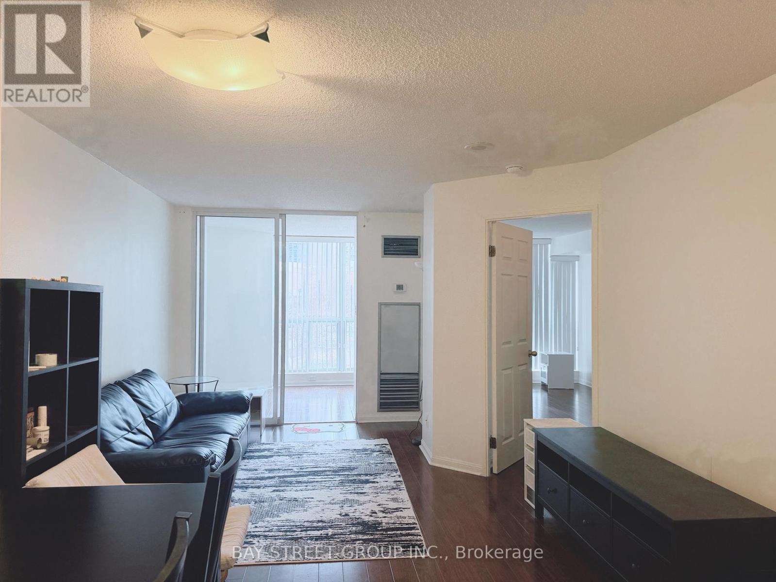 216 - 24 Wellesley Street W, Toronto, Ontario  M4Y 2X6 - Photo 2 - C12948580