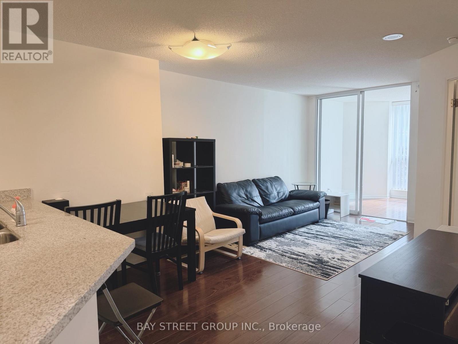 216 - 24 Wellesley Street W, Toronto, Ontario  M4Y 2X6 - Photo 5 - C12948580