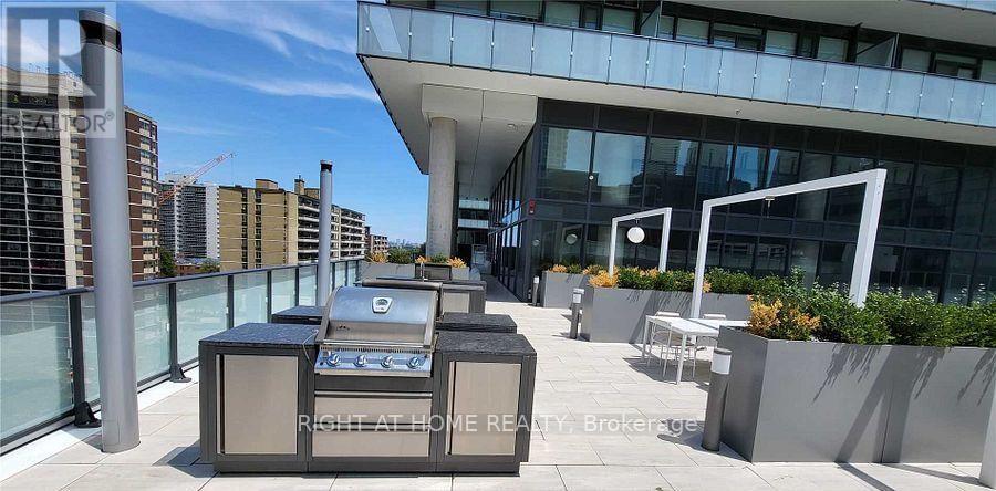 1502 - 161 Roehampton Avenue, Toronto, Ontario  M4P 1P9 - Photo 23 - C12948582