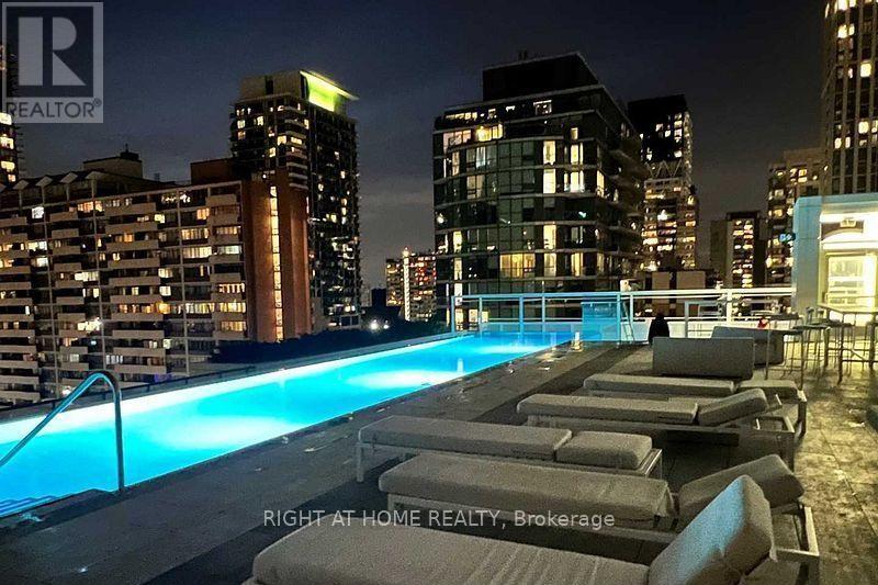 1502 - 161 Roehampton Avenue, Toronto, Ontario  M4P 1P9 - Photo 24 - C12948582