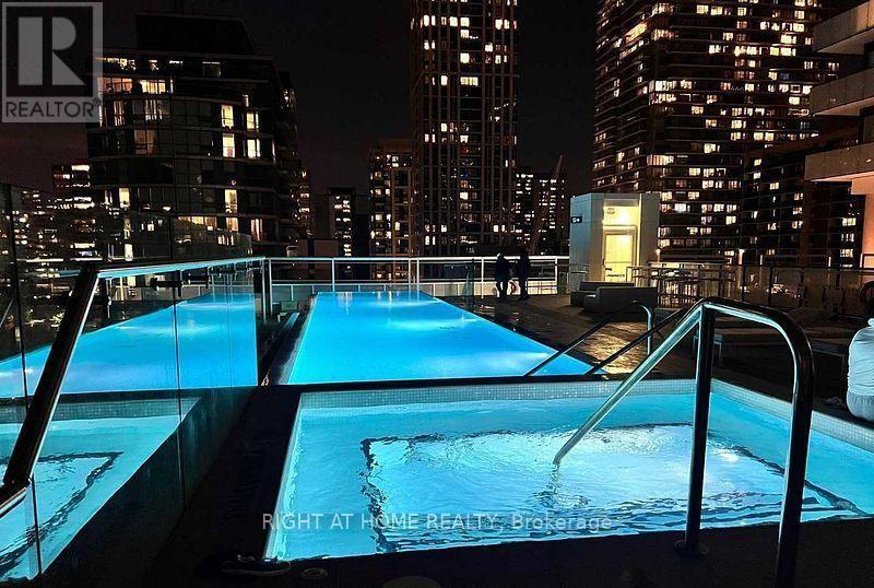 1502 - 161 Roehampton Avenue, Toronto, Ontario  M4P 1P9 - Photo 25 - C12948582