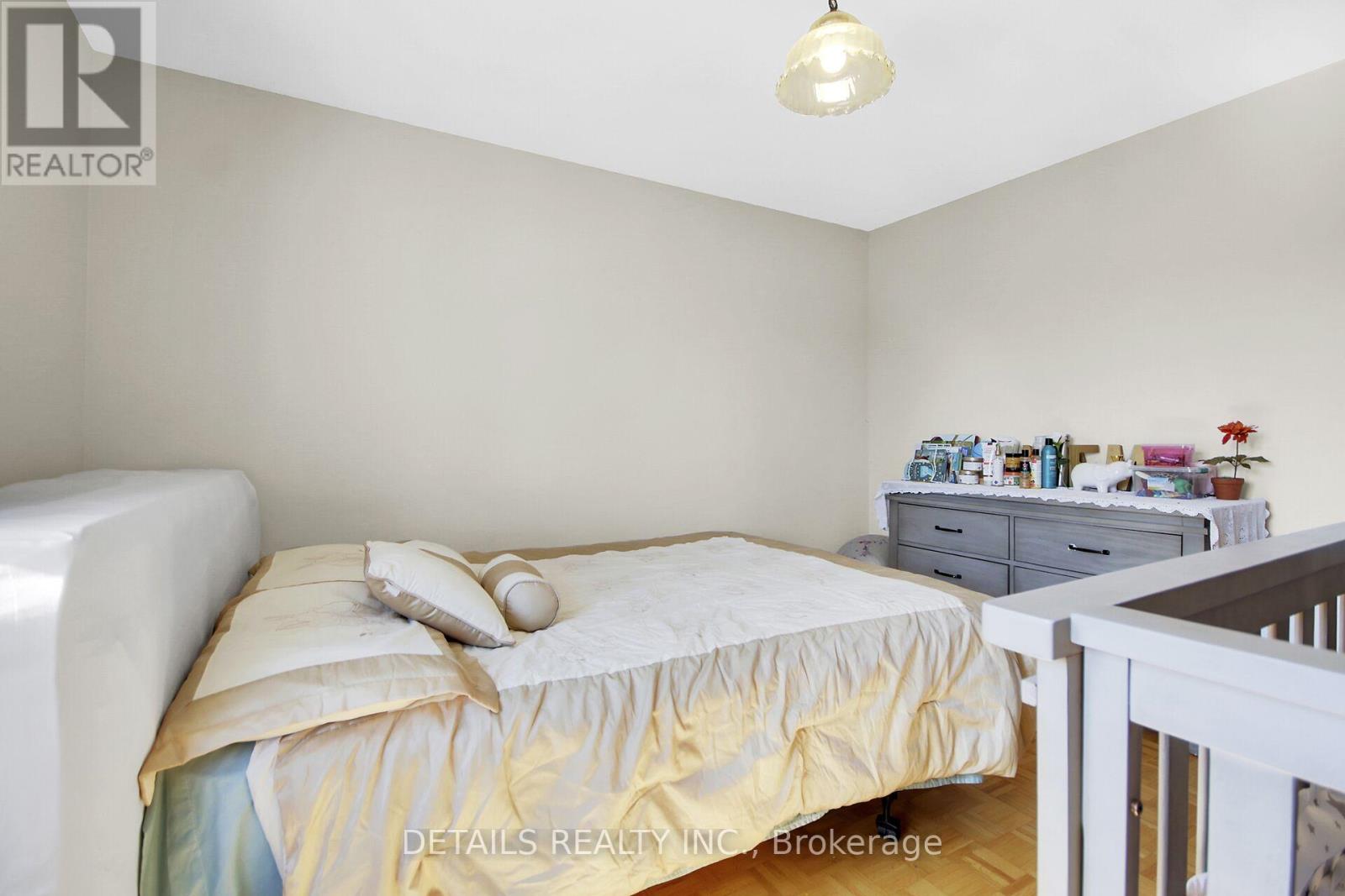 2876 Tresa Court, Ottawa, Ontario  K1T 2H1 - Photo 17 - X12948586