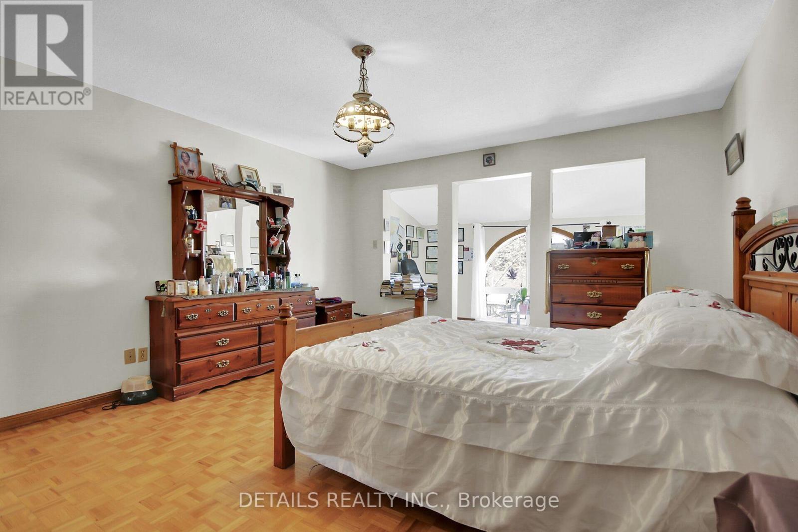 2876 Tresa Court, Ottawa, Ontario  K1T 2H1 - Photo 19 - X12948586