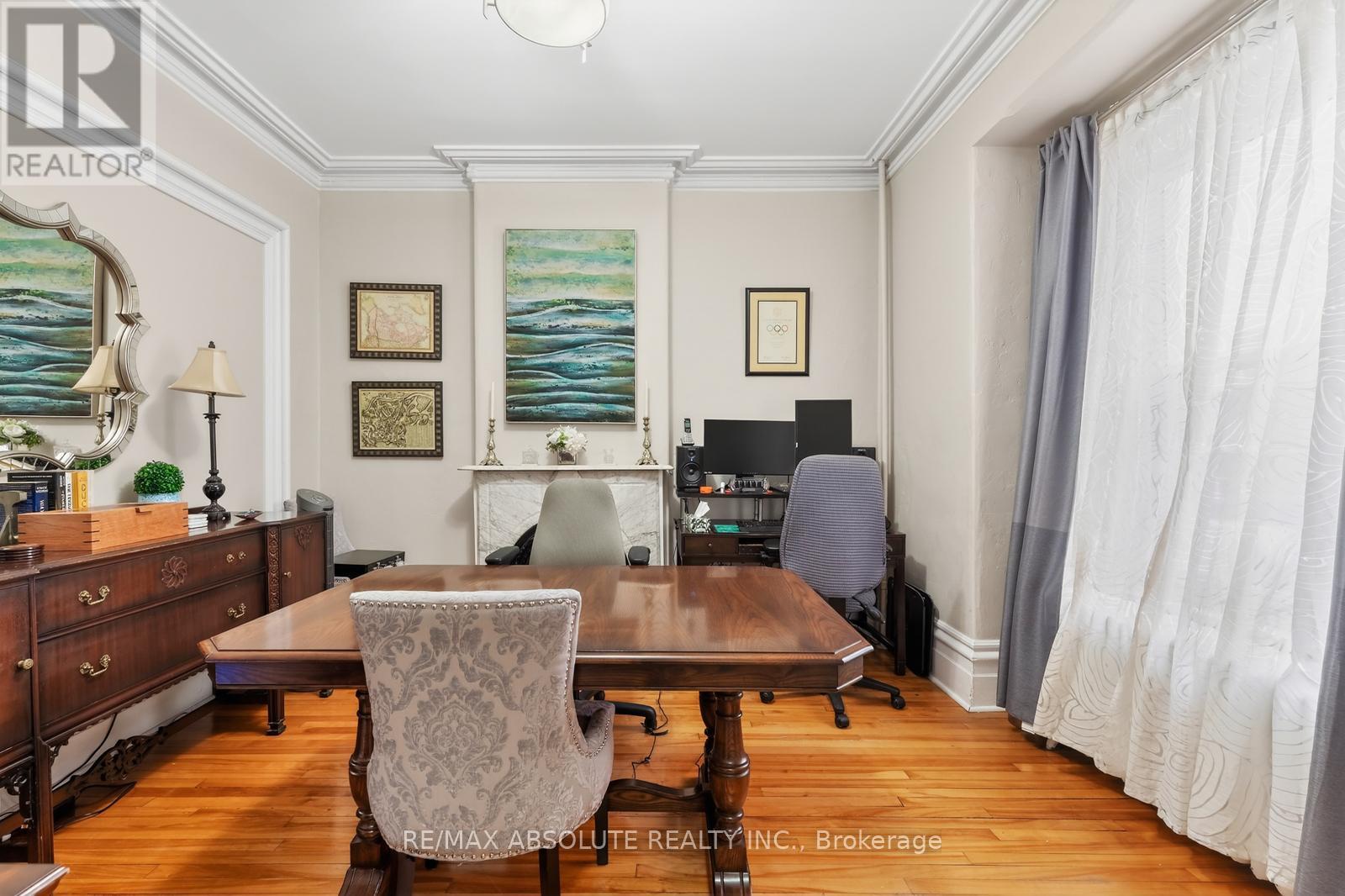 231 Bell Street N, Ottawa, Ontario  K1R 7E1 - Photo 5 - X12948598