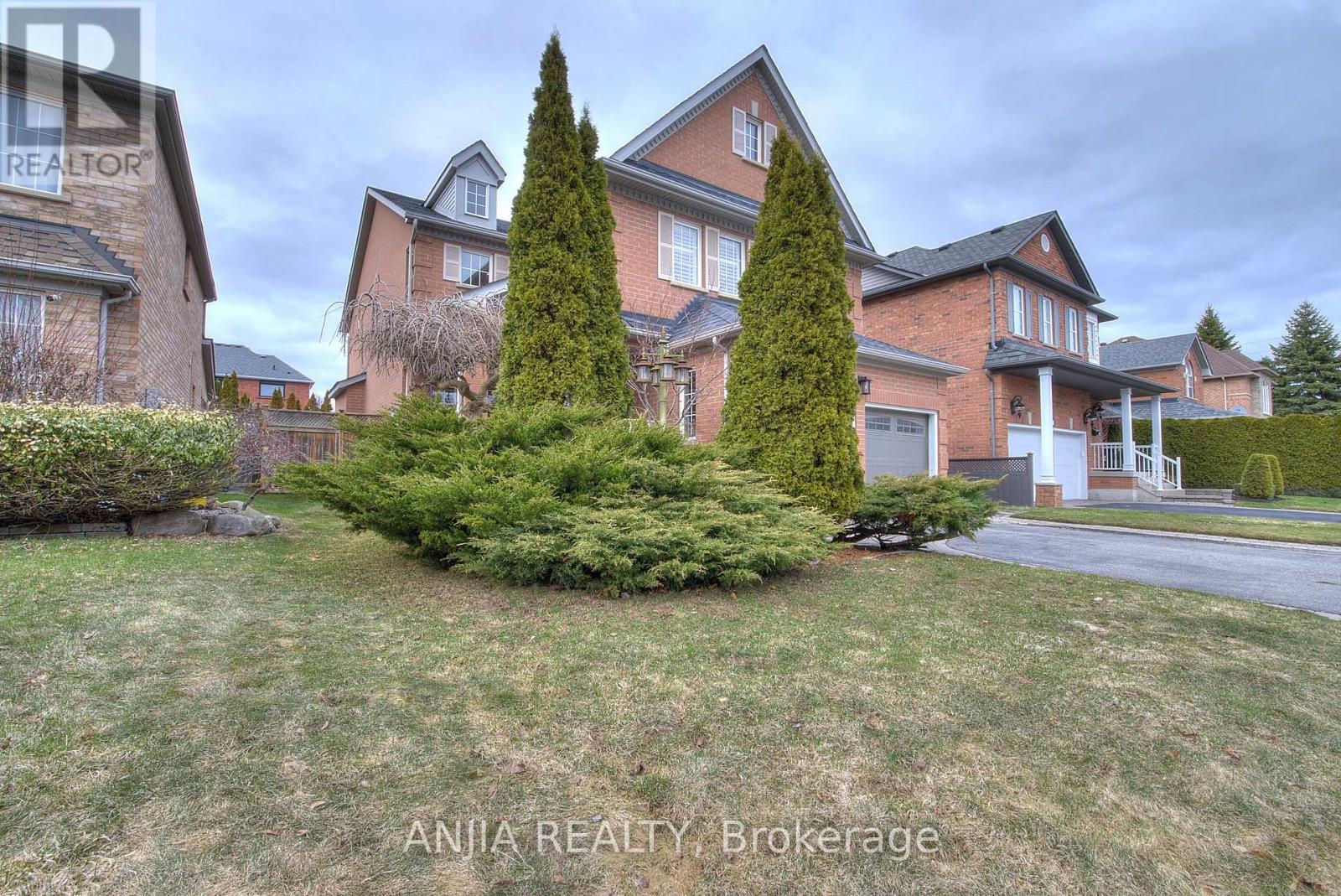 8 Twin Streams Drive, Whitby, Ontario  L1P 1P1 - Photo 25 - E12948594