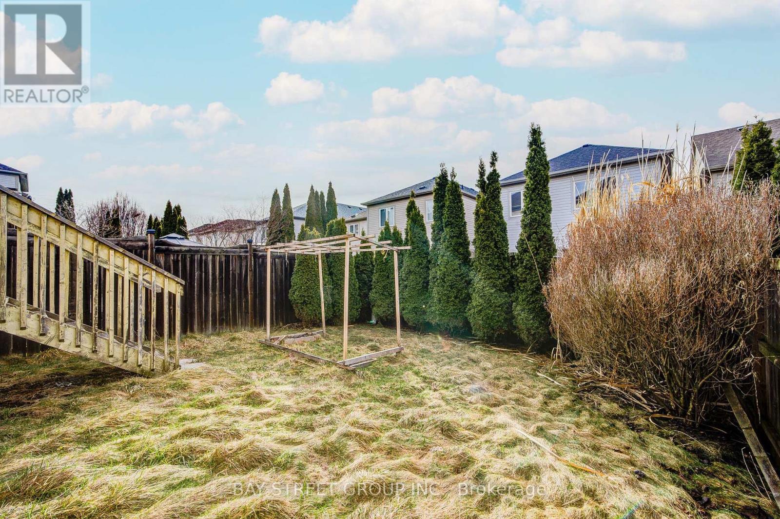 61 Bettina Place, Whitby, Ontario  L1R 0E9 - Photo 46 - E12937654