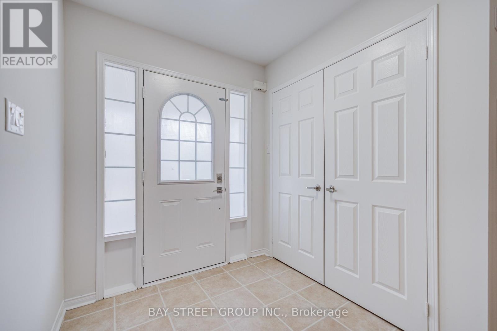 61 Bettina Place, Whitby, Ontario  L1R 0E9 - Photo 5 - E12937654