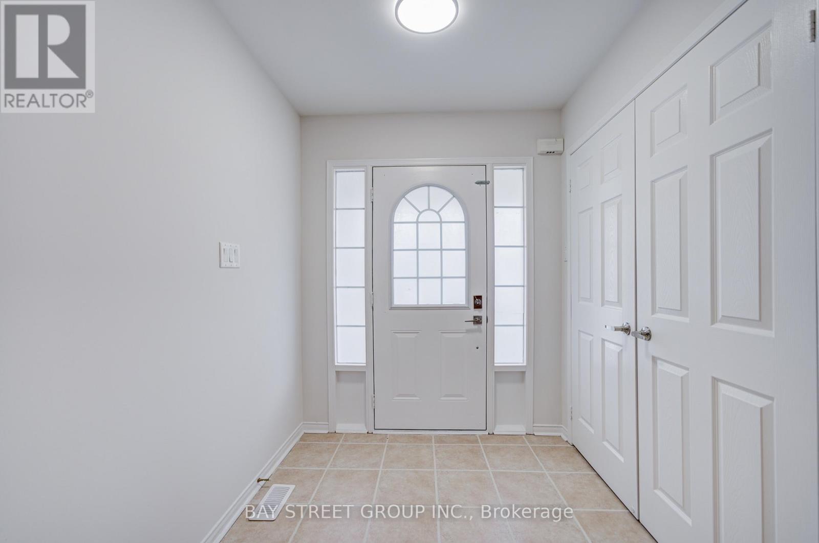 61 Bettina Place, Whitby, Ontario  L1R 0E9 - Photo 6 - E12937654