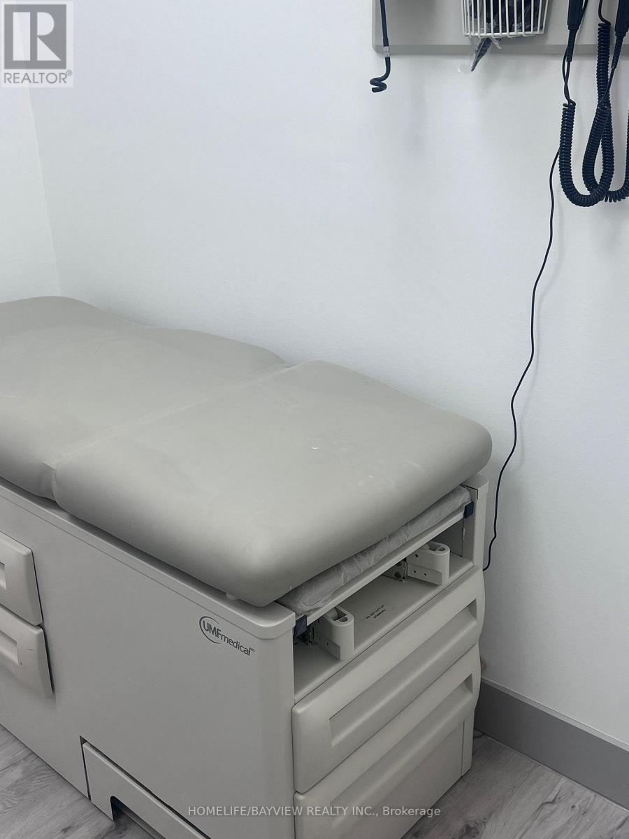 2 - 5694 Highway 7 Highway E, Markham, Ontario  L3P 1B4 - Photo 4 - N12948602