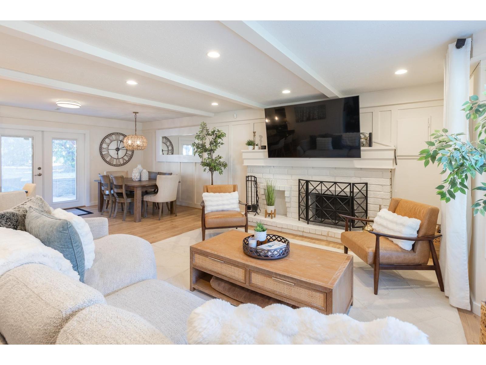 4638 198c Street, Langley, British Columbia  V3A 5S4 - Photo 4 - R3092107