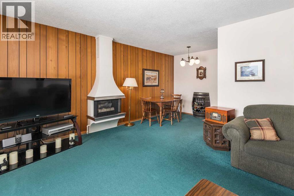 5039 Nemiskam Road Nw, Calgary, Alberta  T2K 2P8 - Photo 8 - A2291825