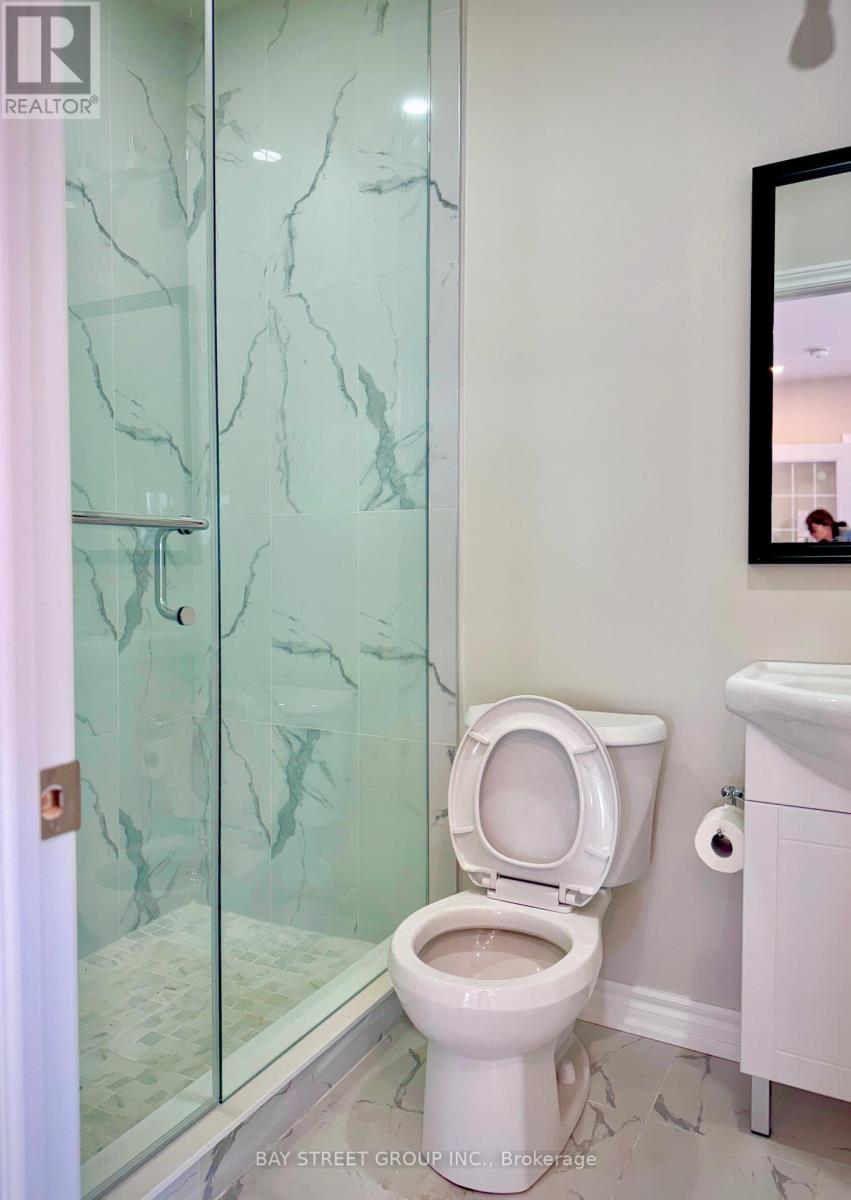 101 - 831 Beach Boulevard, Hamilton, Ontario  L8H 6Z2 - Photo 7 - X12948592