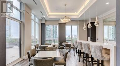 303 - 36 Elm Drive W, Mississauga, Ontario  L5B 1L9 - Photo 18 - W12946504