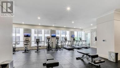 303 - 36 Elm Drive W, Mississauga, Ontario  L5B 1L9 - Photo 21 - W12946504