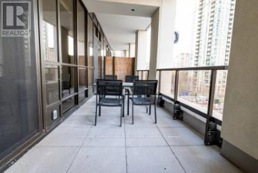 303 - 36 Elm Drive W, Mississauga, Ontario  L5B 1L9 - Photo 24 - W12946504