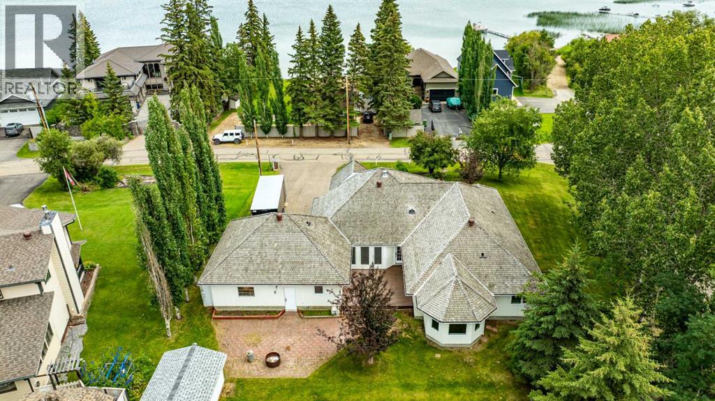 2 Grand Avenue, Norglenwold, Alberta  T4S 1S5 - Photo 32 - A2278730