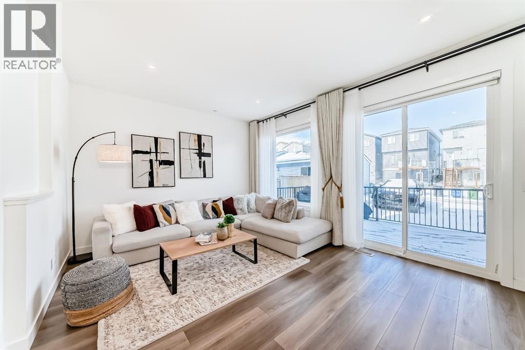 81 Herron Mews Ne, Calgary, Alberta  T3P 1Y1 - Photo 11 - A2292545