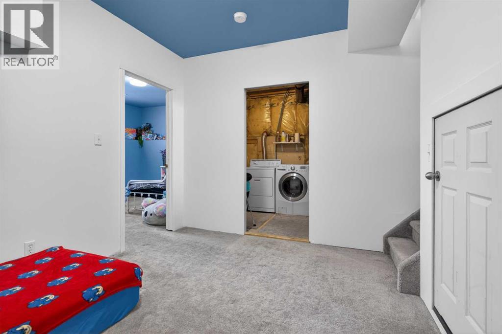 173 Martin Crossing Crescent Ne, Calgary, Alberta  T3J 3T1 - Photo 25 - A2296291