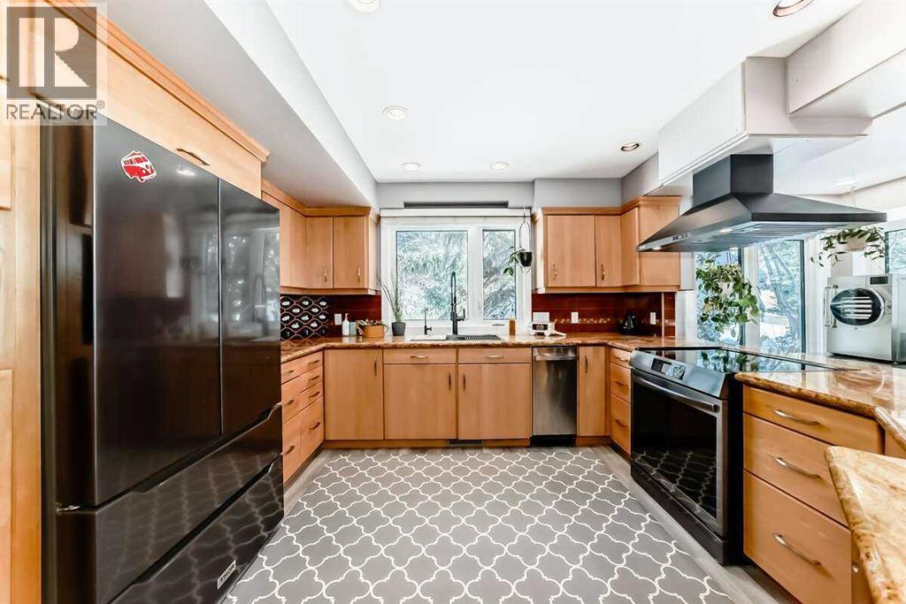 2002 Pump Hill Way Sw, Calgary, Alberta  T2V 4M4 - Photo 9 - A2298256