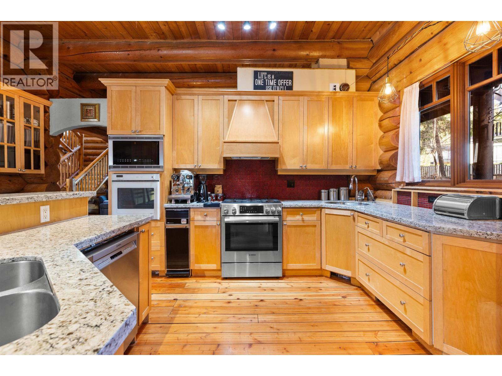 3025 Anmore Creek Way, Anmore, British Columbia  V3H 5G6 - Photo 6 - R3106108