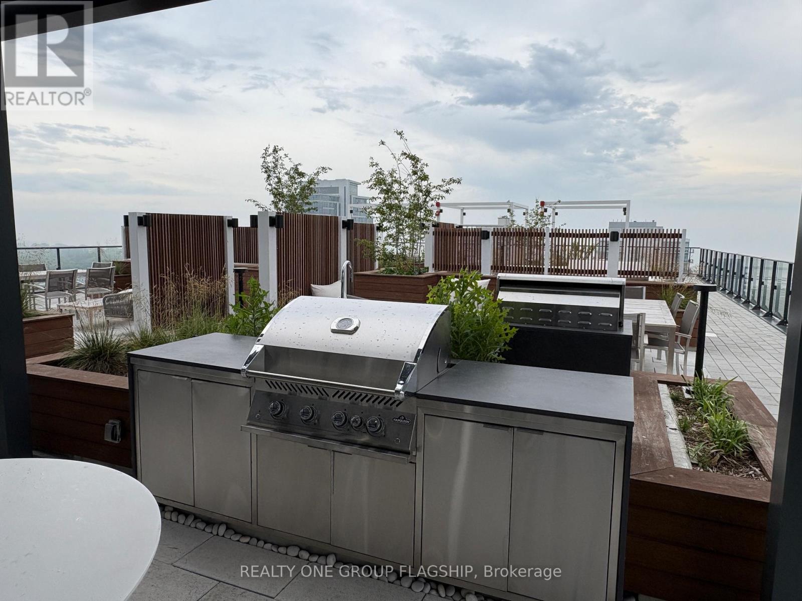 820 - 28 Ann Street, Mississauga, Ontario  L5G 3G1 - Photo 10 - W12942130