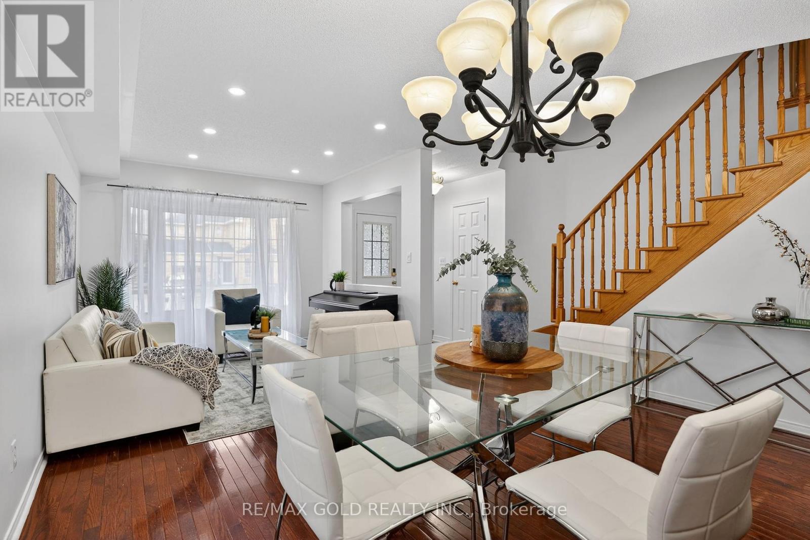 11 Schooner Drive, Brampton, Ontario  L7A 2Y9 - Photo 9 - W12946886