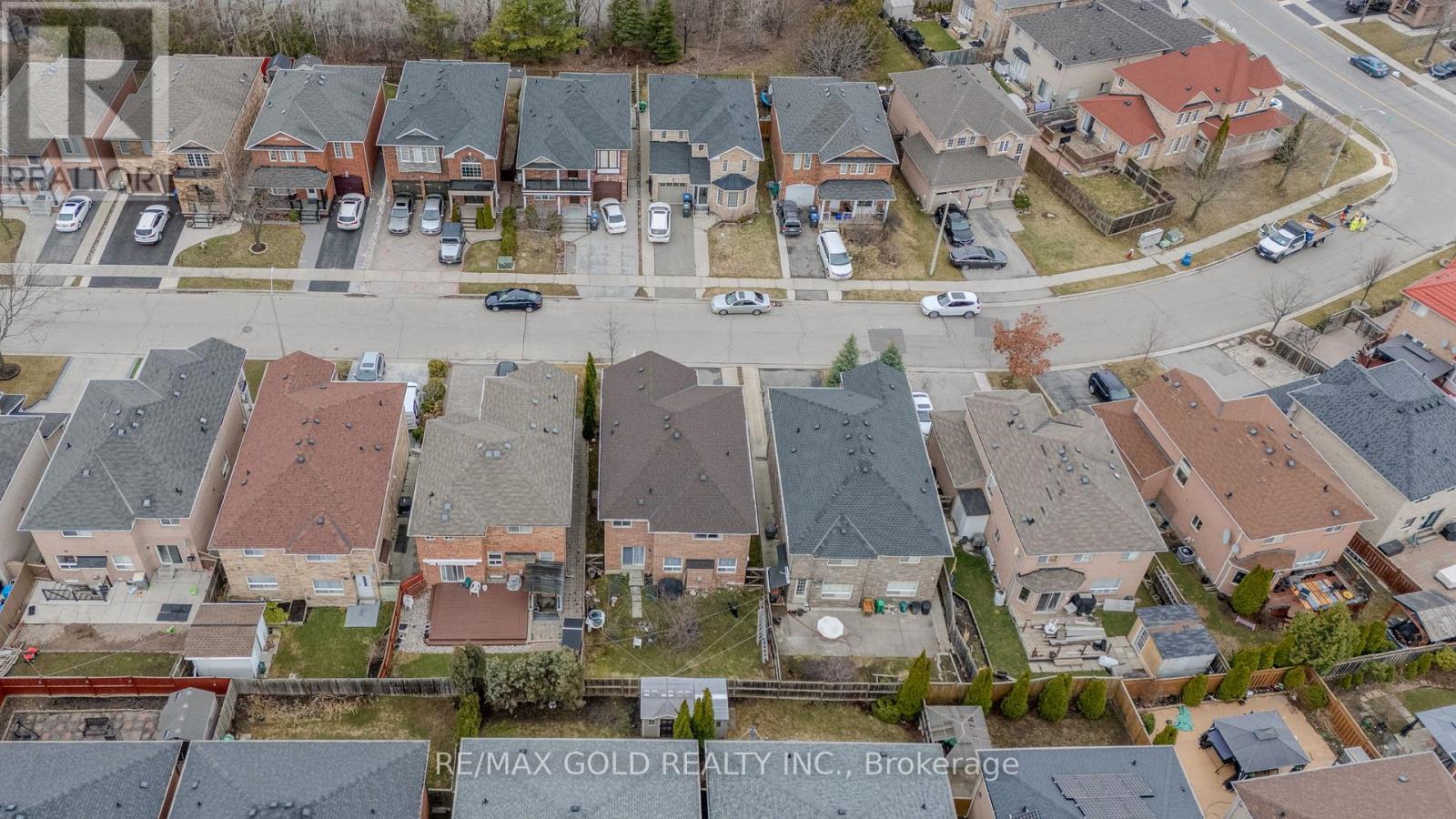 11 Schooner Drive, Brampton, Ontario  L7A 2Y9 - Photo 34 - W12946886