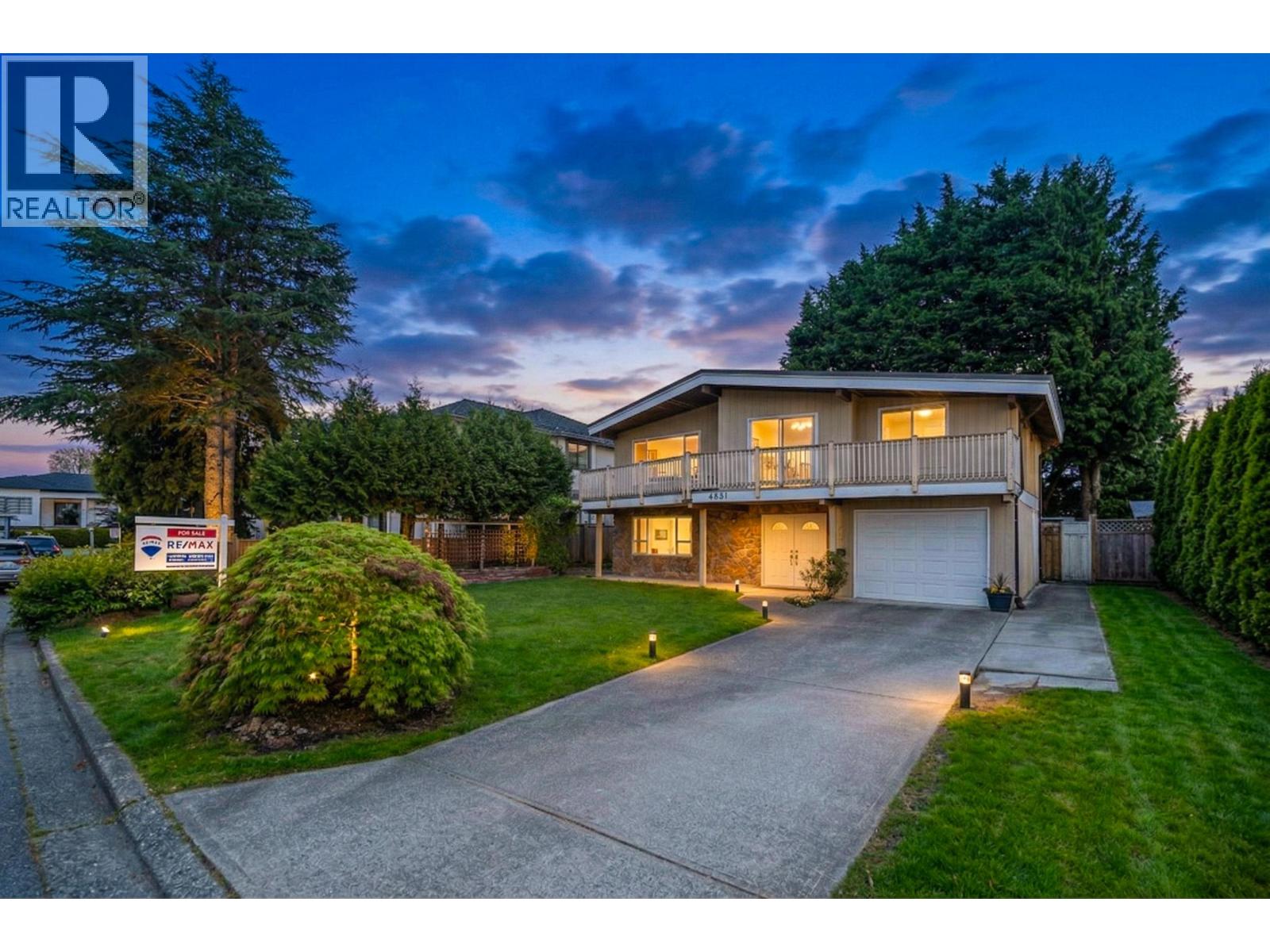 4831 Foxglove Crescent, Richmond, British Columbia  V7C 2K4 - Photo 2 - R3102755