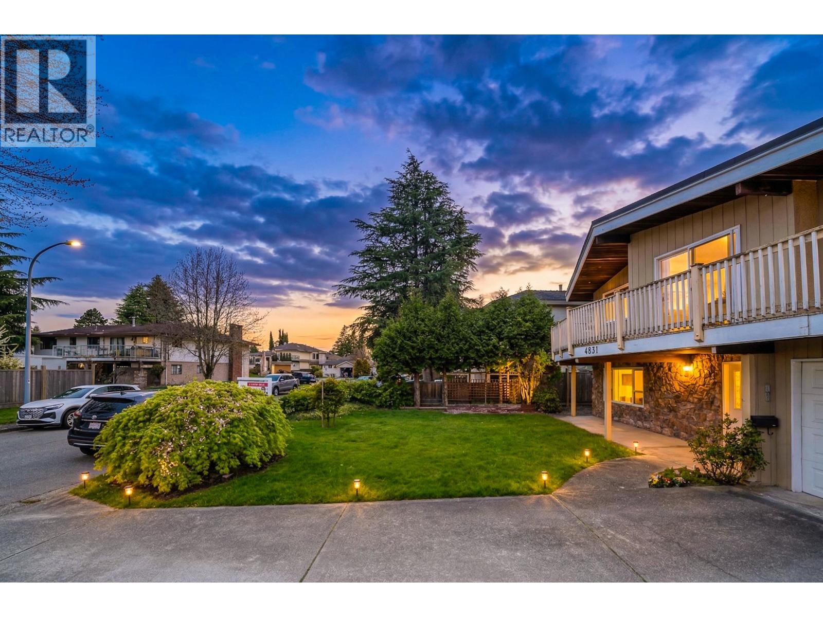 4831 Foxglove Crescent, Richmond, British Columbia  V7C 2K4 - Photo 3 - R3102755