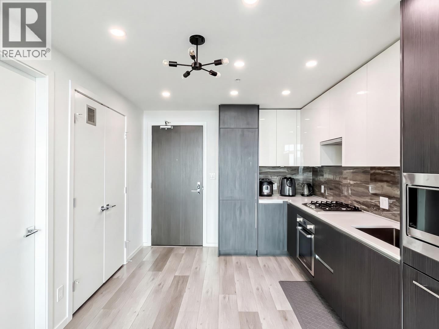 1408 1888 Gilmore Avenue, Burnaby, British Columbia  V5C 0L2 - Photo 9 - R3105628