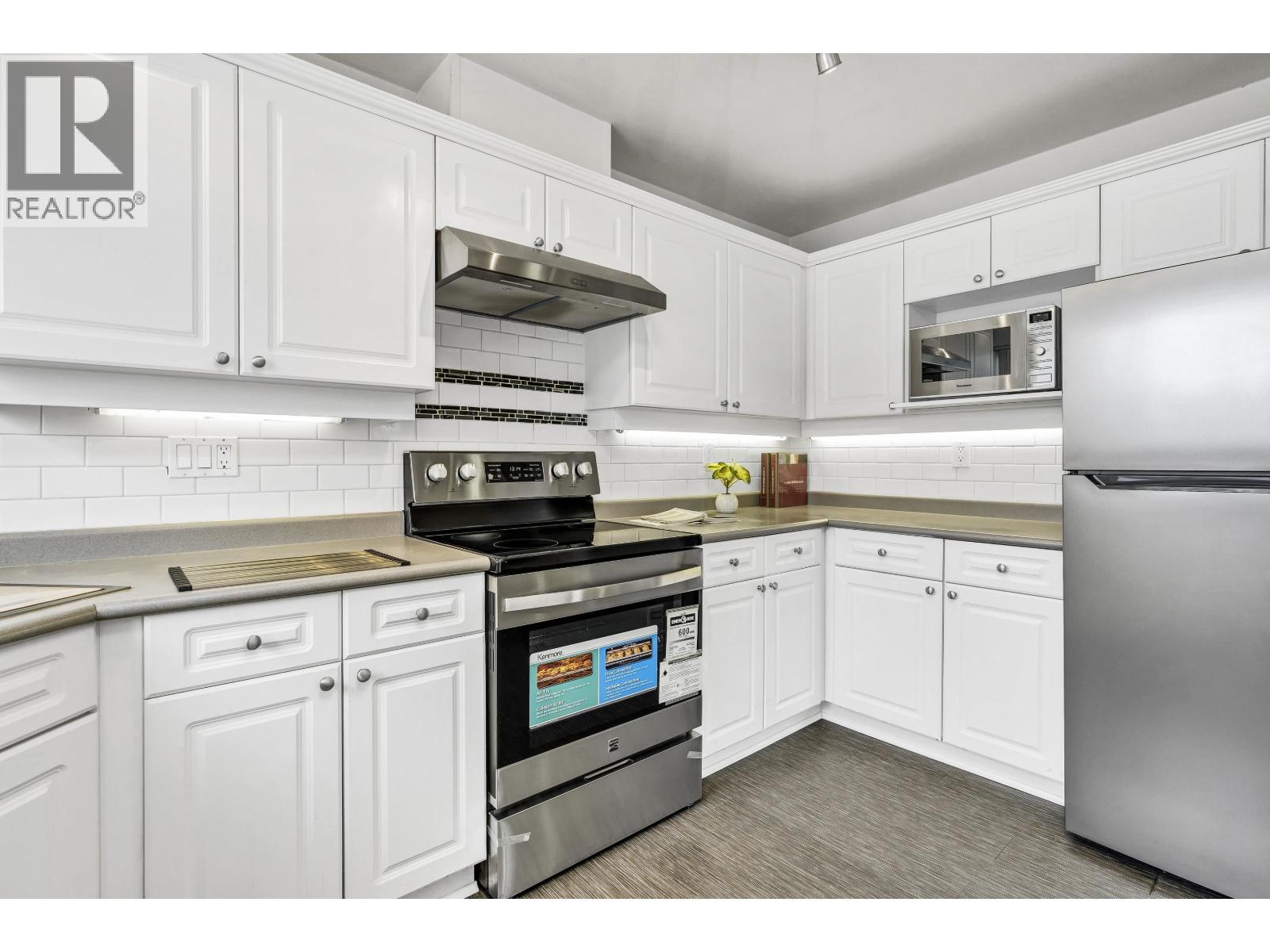 404 2340 Hawthorne Avenue, Port Coquitlam, British Columbia  V3C 1W9 - Photo 16 - R3106314