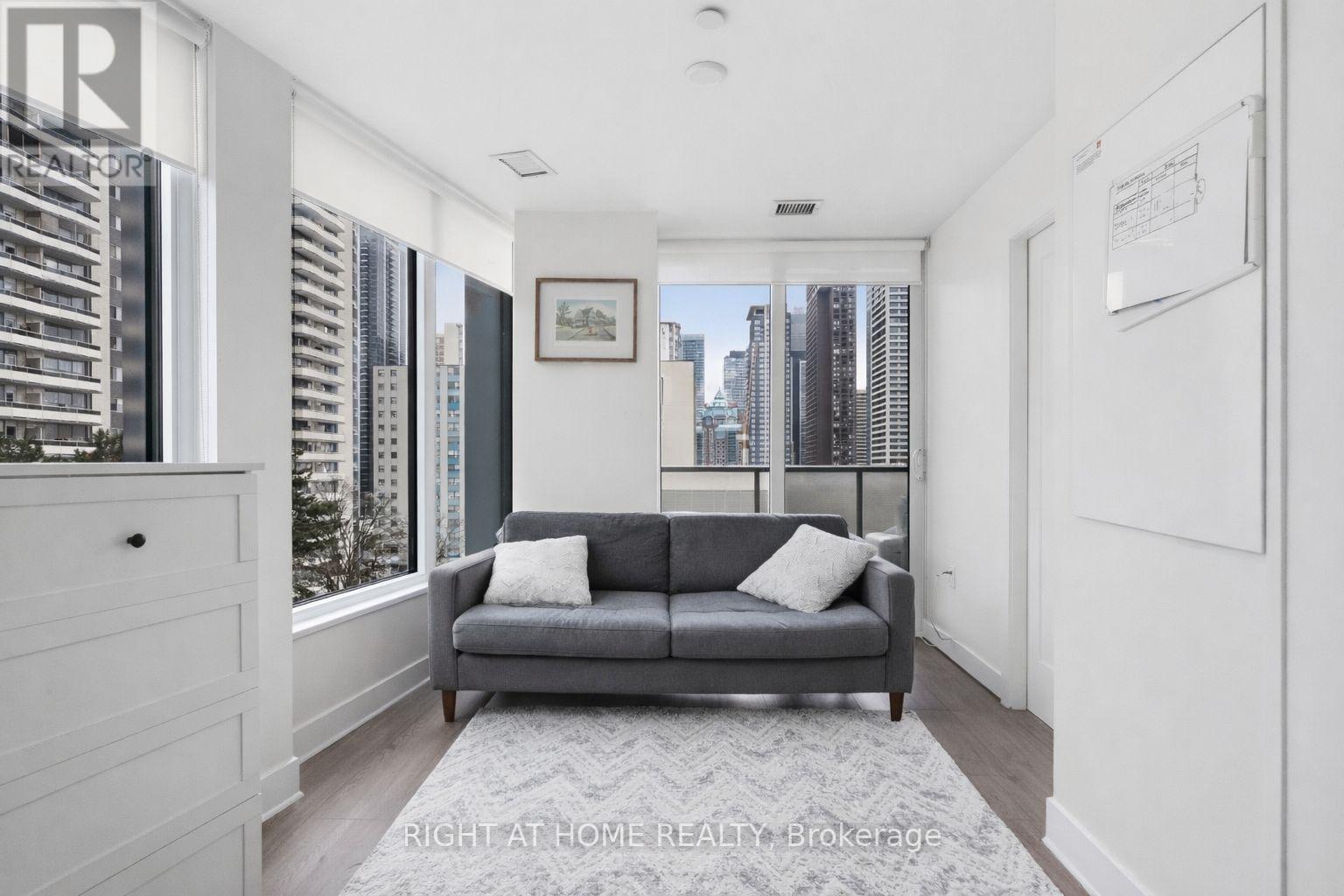 508 - 575 Bloor Street E, Toronto, Ontario  M4W 0B2 - Photo 6 - C12948604