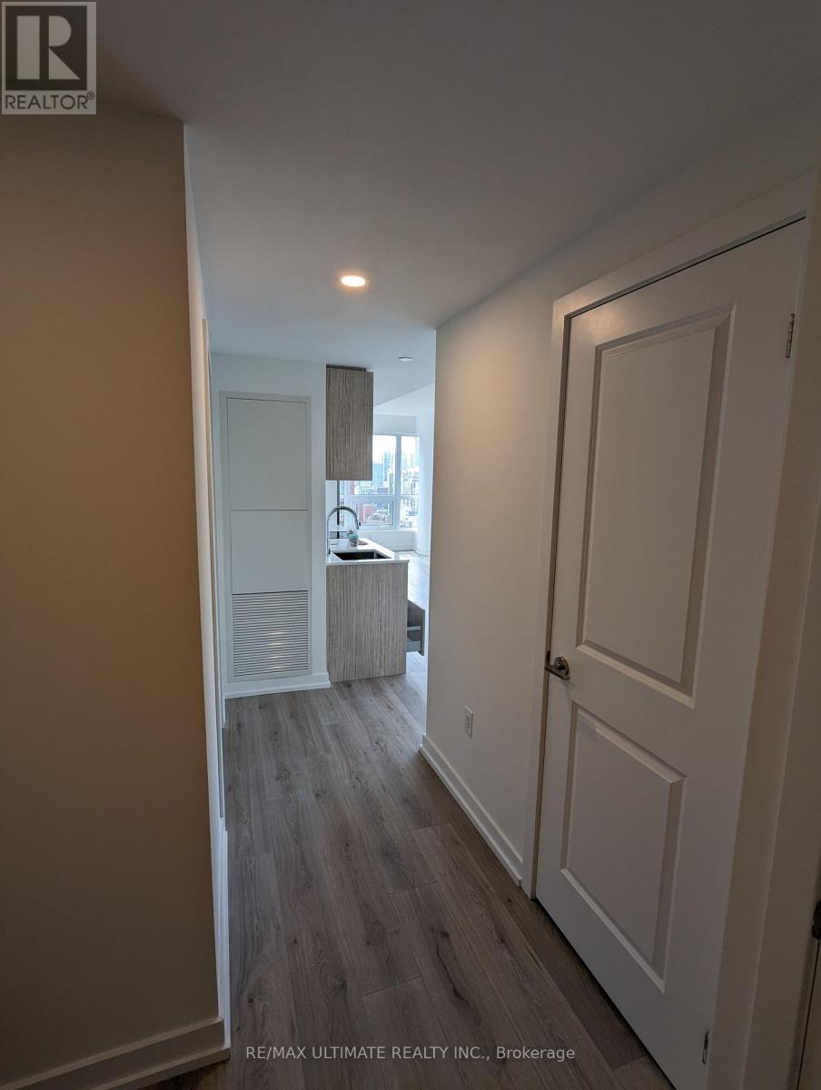 395 Bloor Street, Toronto, Ontario  M4W 0B4 - Photo 10 - C12948624