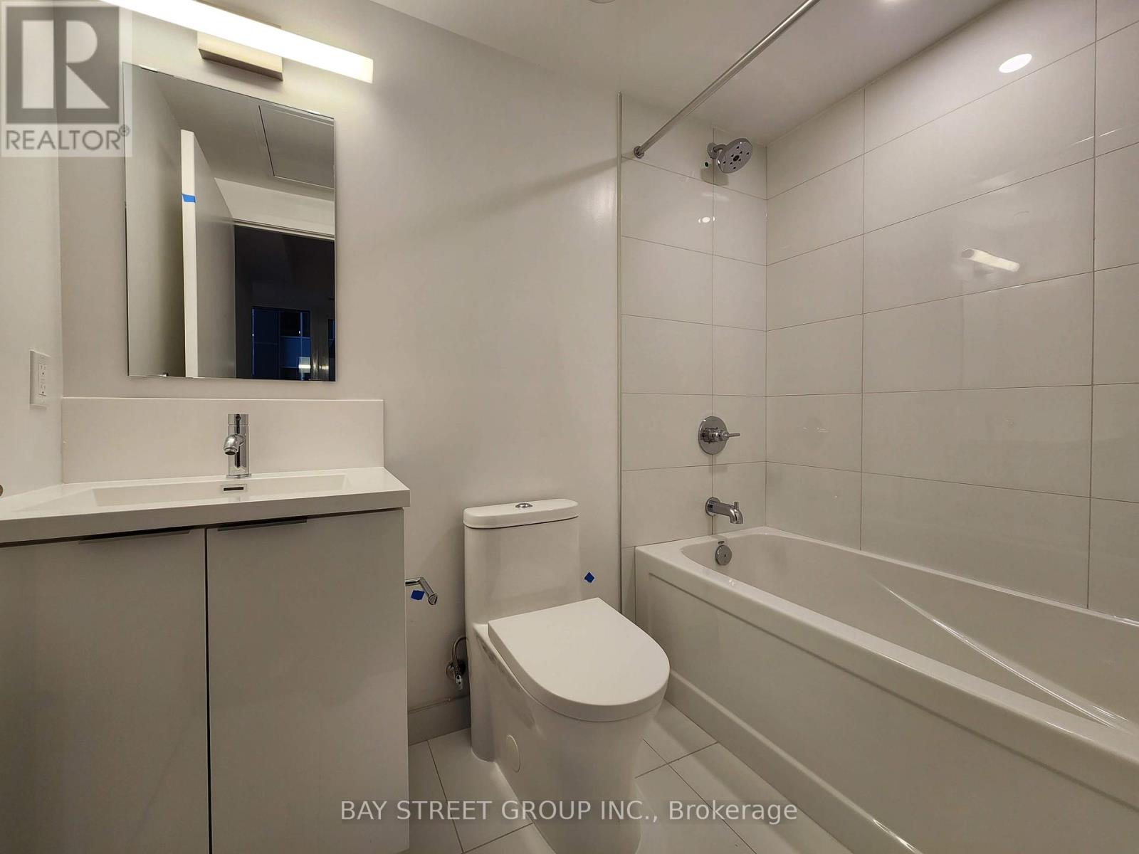2013 - 230 Simcoe Street, Toronto, Ontario  M5T 0G7 - Photo 12 - C12948644