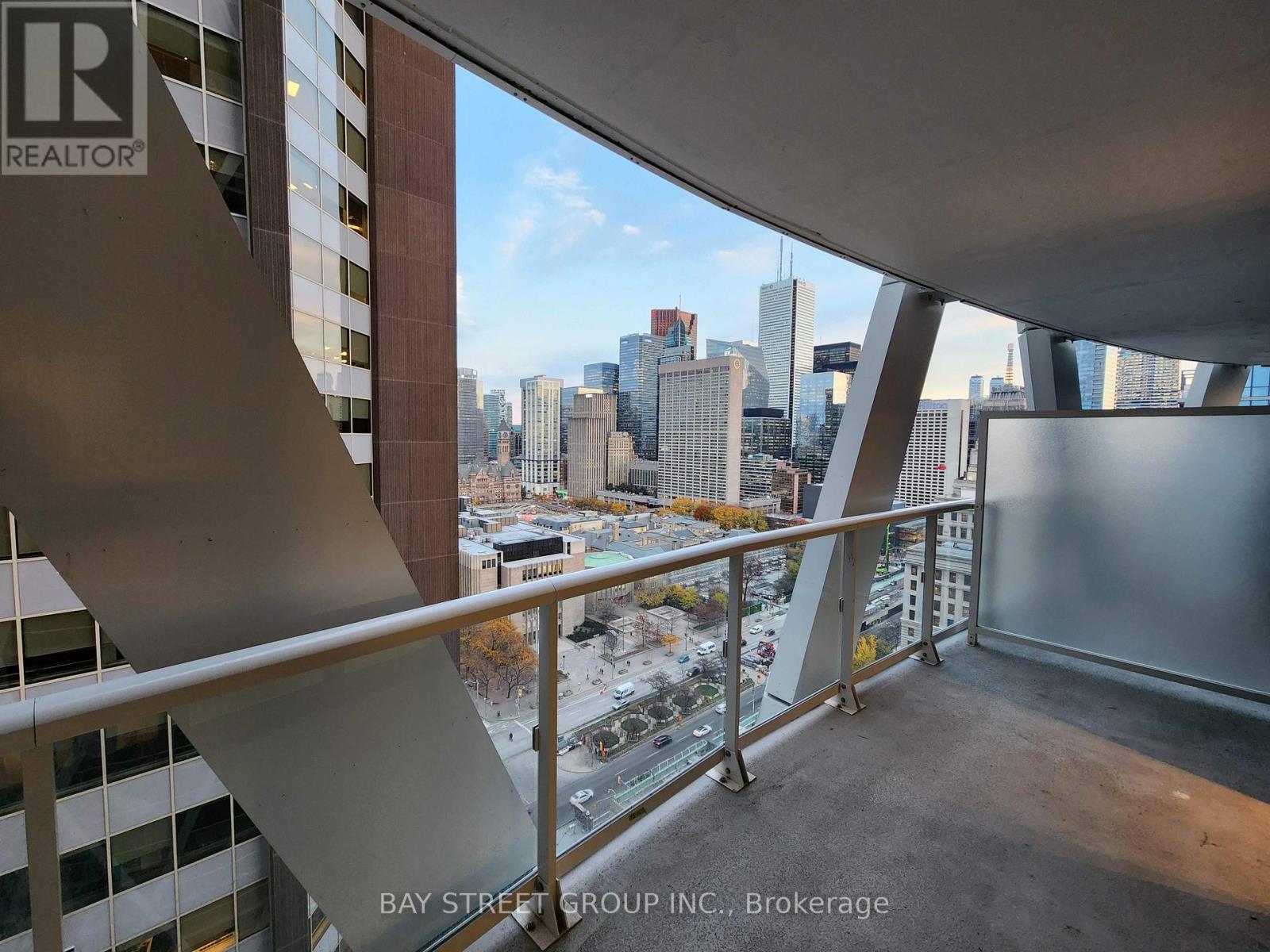 2013 - 230 Simcoe Street, Toronto, Ontario  M5T 0G7 - Photo 14 - C12948644