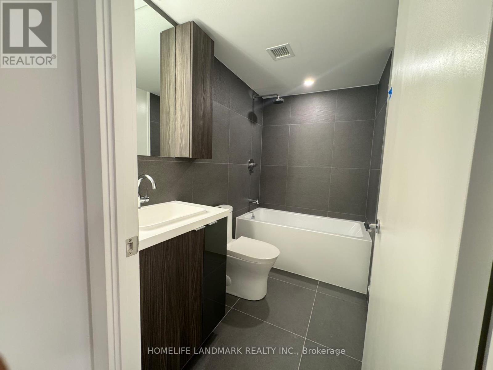 514 - 15 Mercer Street, Toronto, Ontario  M5V 1H2 - Photo 6 - C12948666