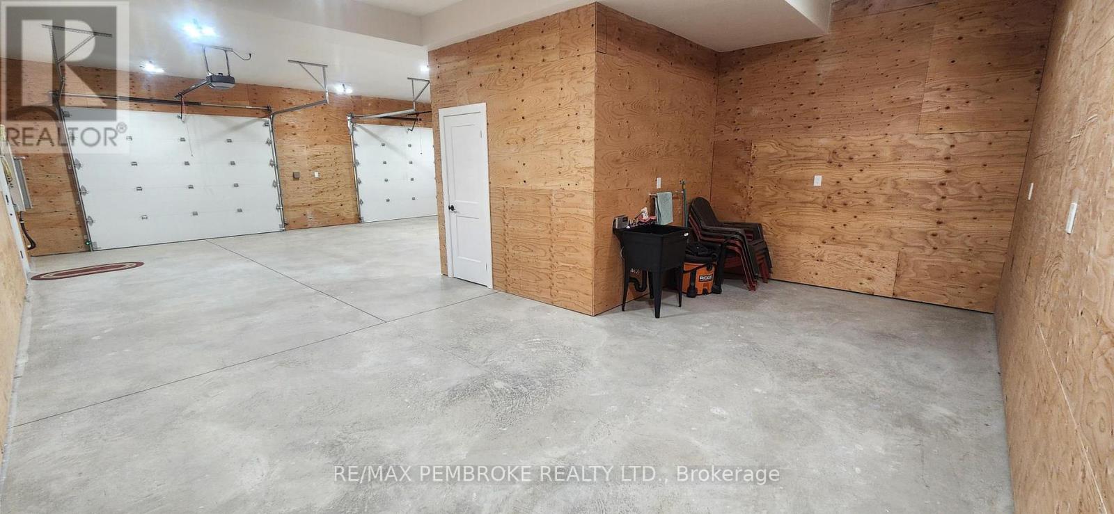 131 Island View Drive, North Algona Wilberforce, Ontario  K0J 1X0 - Photo 12 - X12948610