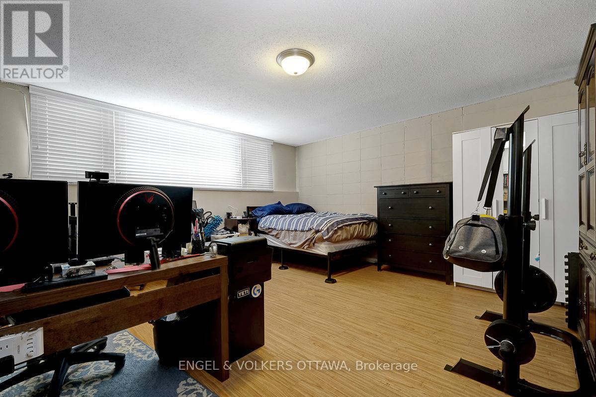 B - 765 Springland Drive, Ottawa, Ontario  K1V 6L9 - Photo 23 - X12948614