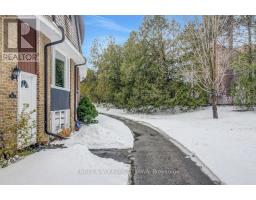 B - 765 SPRINGLAND DRIVE, Ottawa, Ontario
