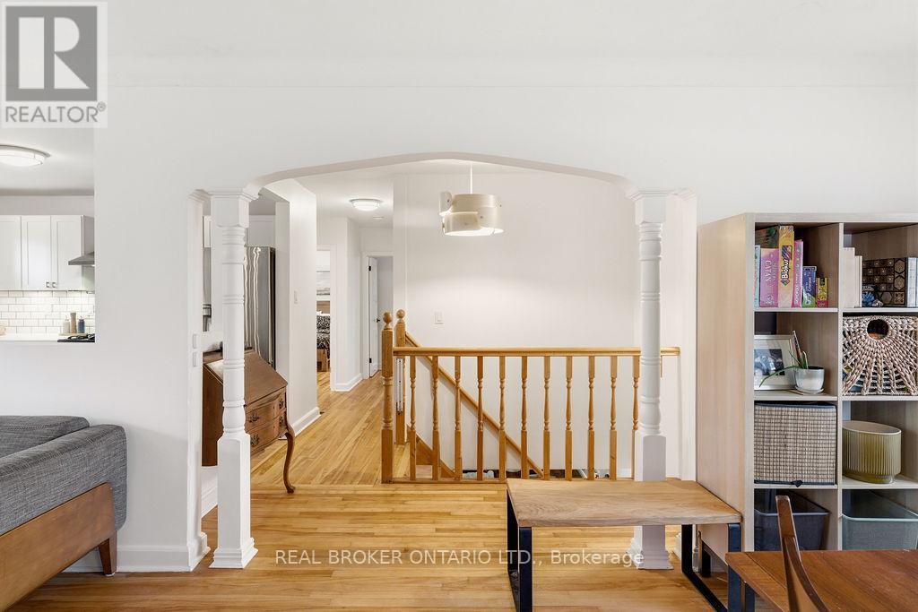 2086 Blossom Drive, Ottawa, Ontario  K1H 6G8 - Photo 14 - X12948652