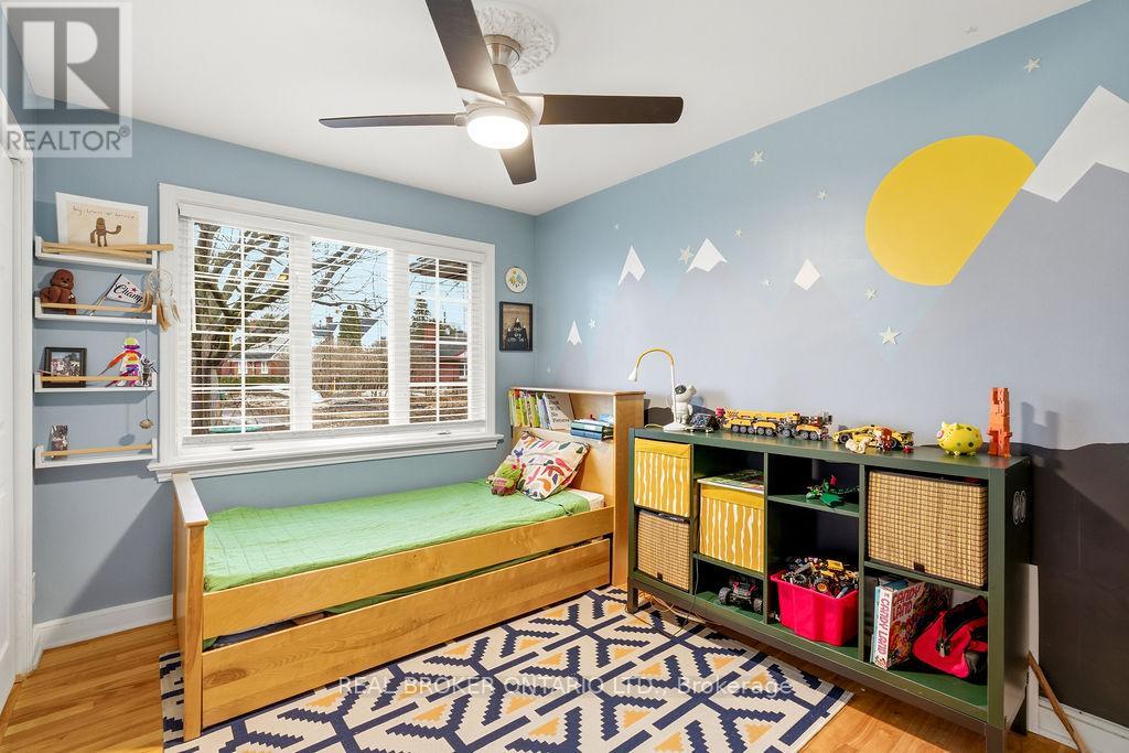 2086 Blossom Drive, Ottawa, Ontario  K1H 6G8 - Photo 23 - X12948652