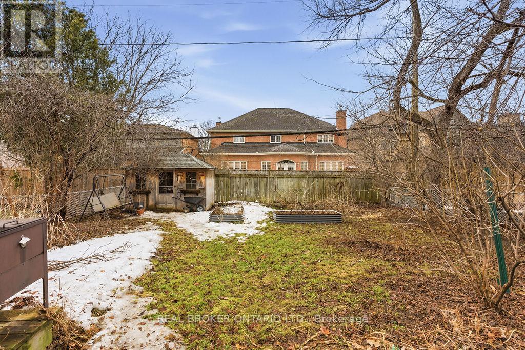 2086 Blossom Drive, Ottawa, Ontario  K1H 6G8 - Photo 32 - X12948652