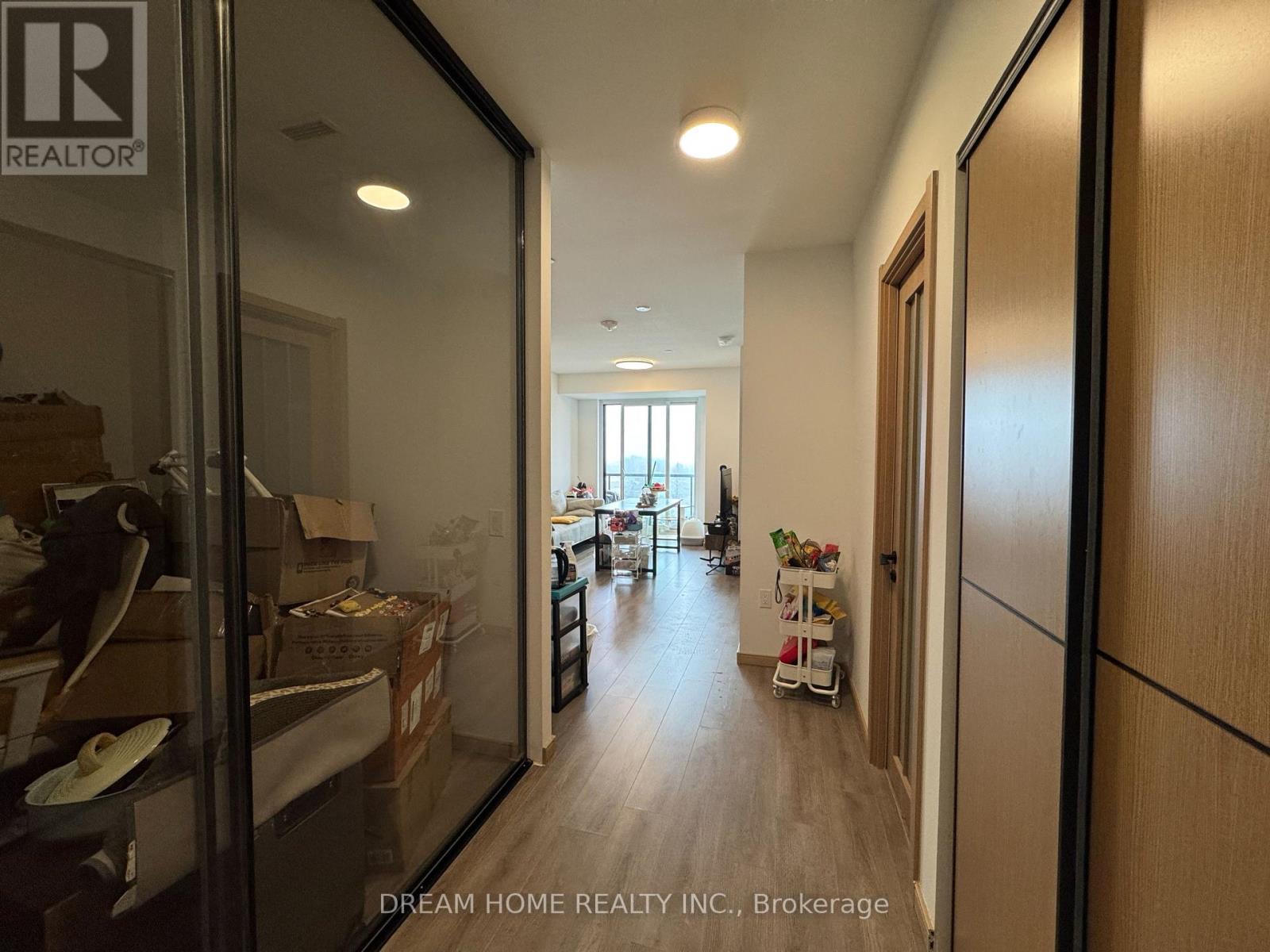 703 - 3429 Sheppard Avenue E, Toronto, Ontario  M1T 3K5 - Photo 3 - E12948658