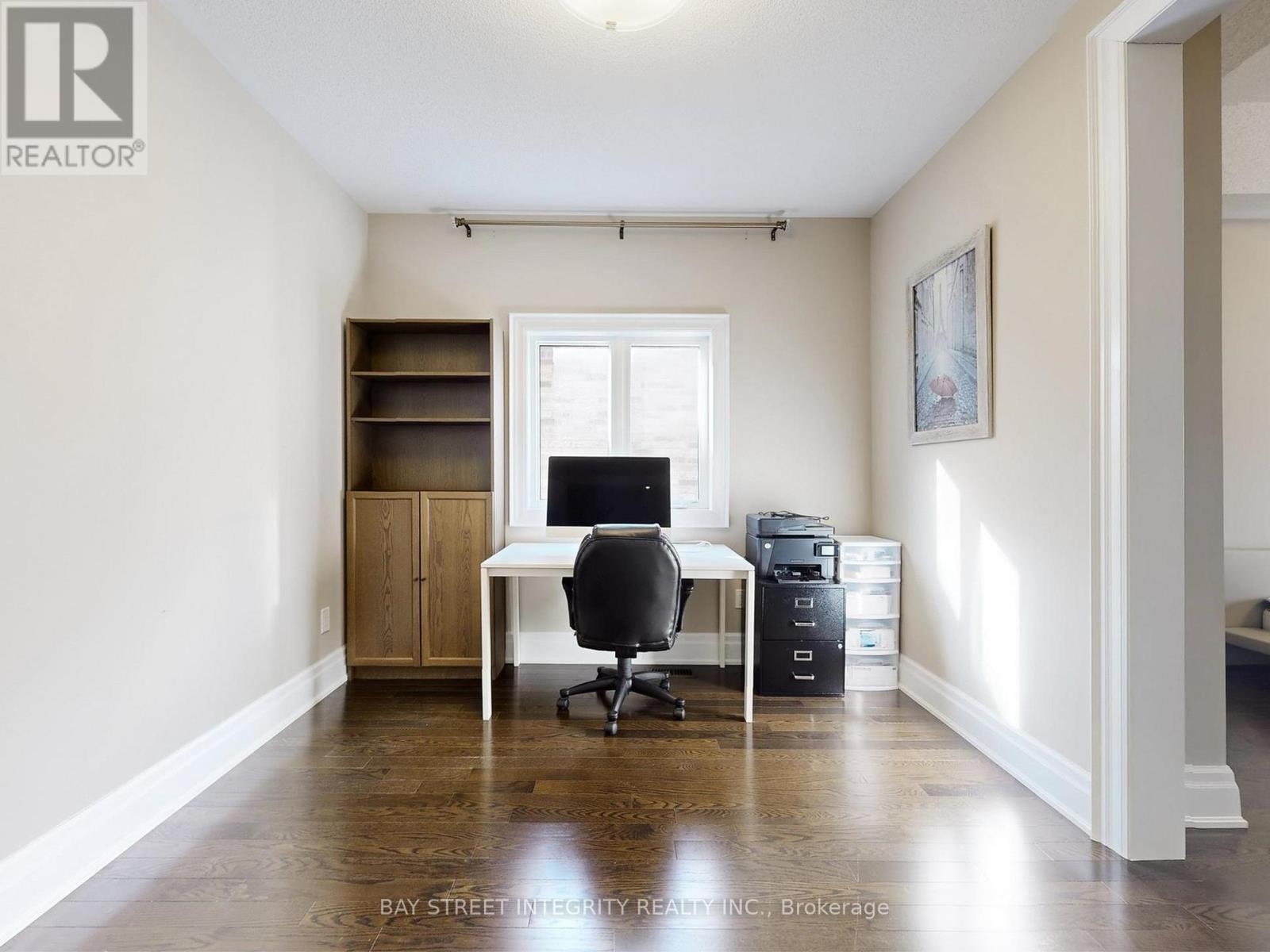 57 Strawbridge Farm Drive, Aurora, Ontario  L4G 0L2 - Photo 30 - N12948622